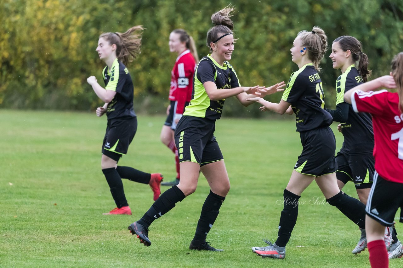 Bild 279 - B-Juniorinnen SG Mittelholstein - SV Frisia 03 Risum-Lindholm : Ergebnis: 1:12